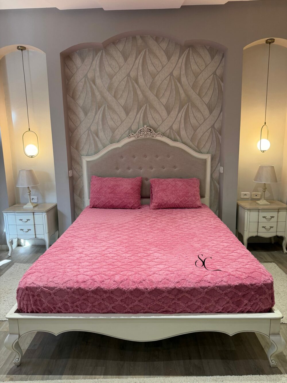 Shop Primary Image Shop Primary Image